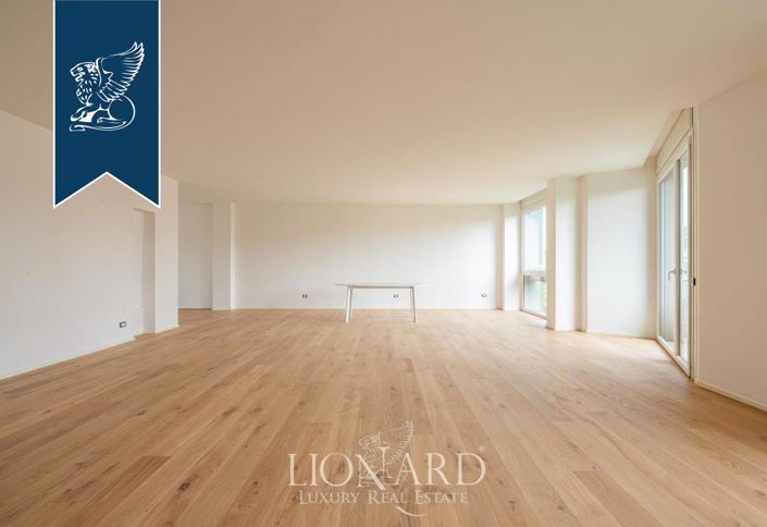 Image No.7-3 Bed Apartment for sale