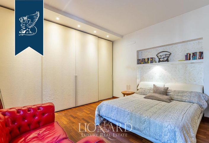 Image No.44-6 Bed Villa for sale