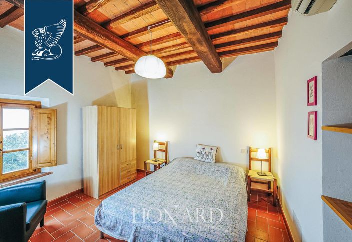 Image No.34-15 Bed Farmhouse for sale