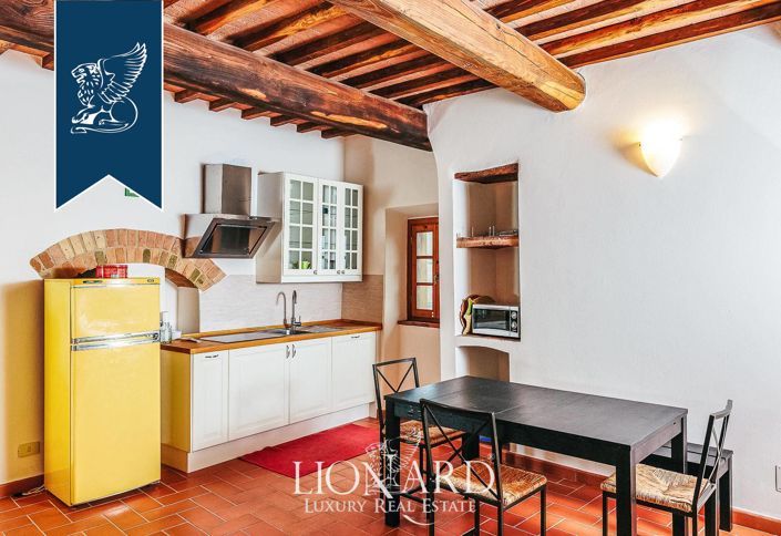 Image No.37-15 Bed Farmhouse for sale