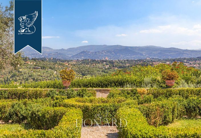 Image No.12-5 Bed Villa for sale