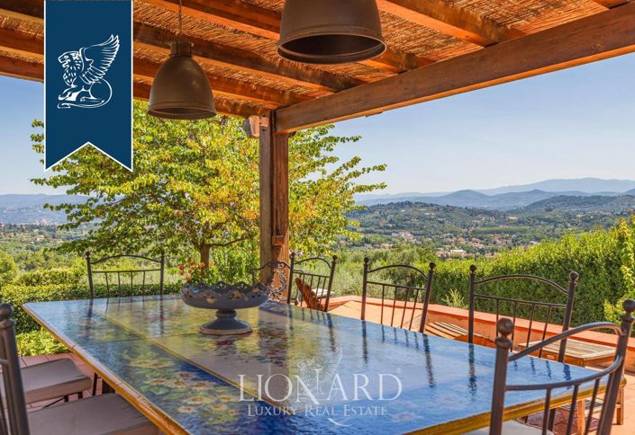 Image No.17-5 Bed Villa for sale