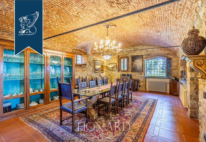 Image No.20-5 Bed Villa for sale