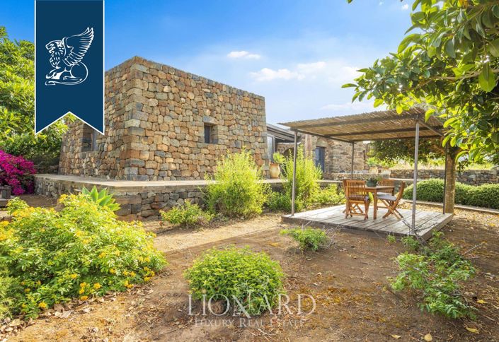 Image No.14-4 Bed Hotel for sale