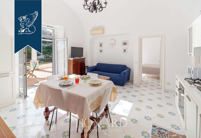 Image No.17-2 Bed Villa for sale