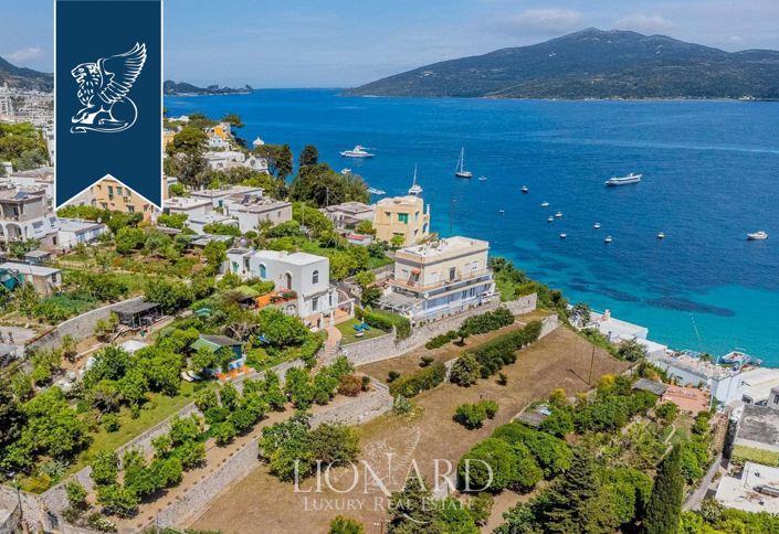 Image No.2-2 Bed Villa for sale