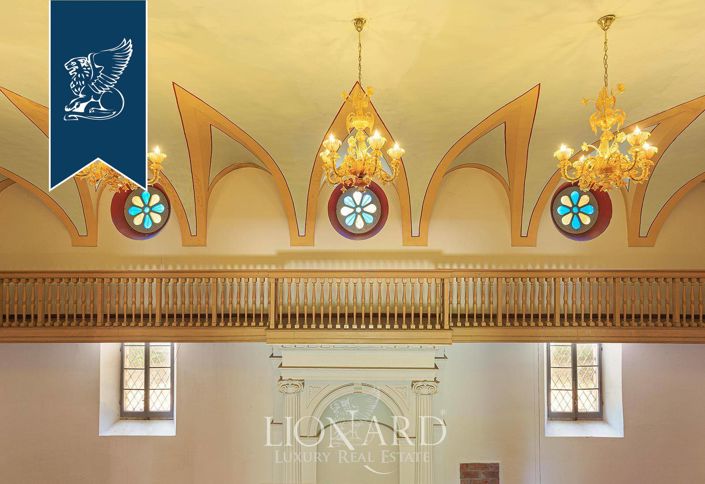 Image No.15-30 Bed Property for sale