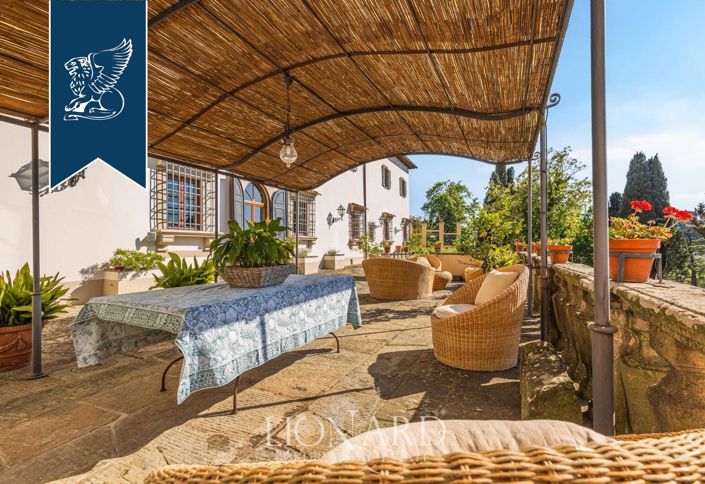 Image No.14-9 Bed Country House for sale