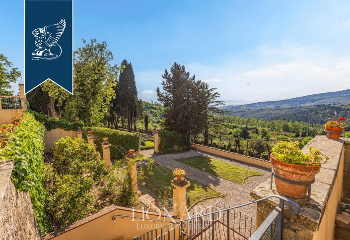 Image No.16-9 Bed Country House for sale