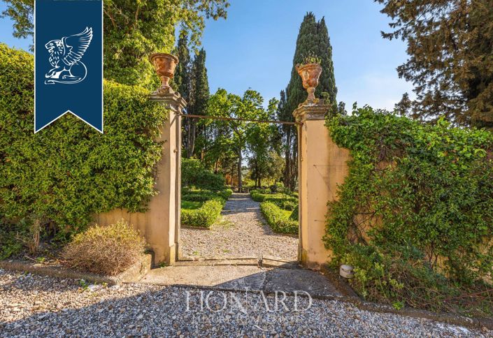 Image No.18-9 Bed Country House for sale