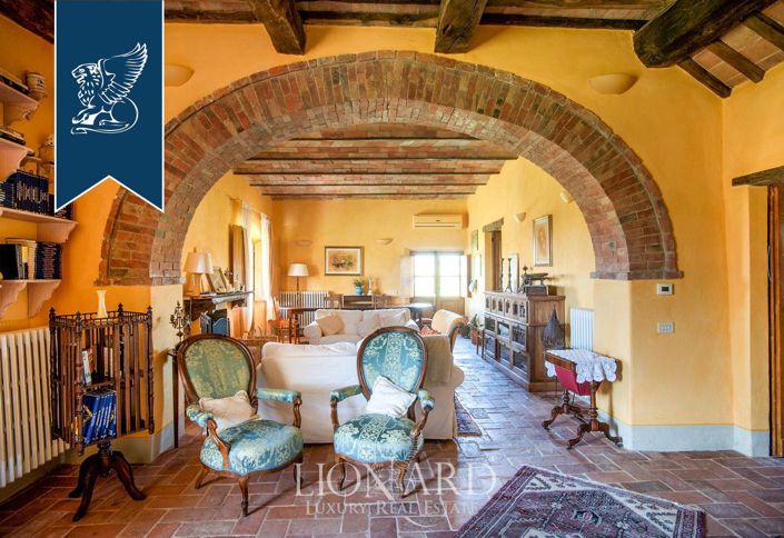 Image No.13-7 Bed Villa for sale