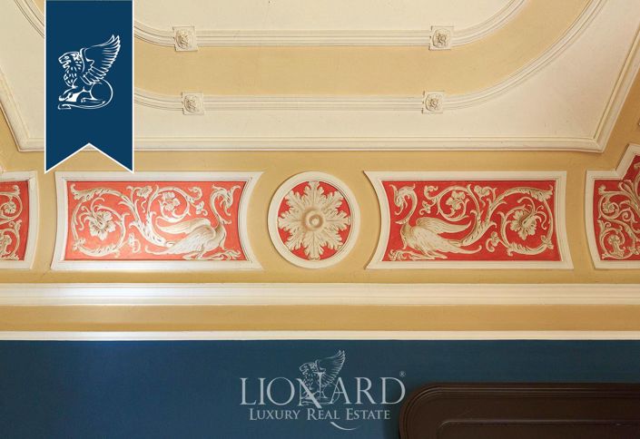 Image No.17-9 Bed Villa for sale