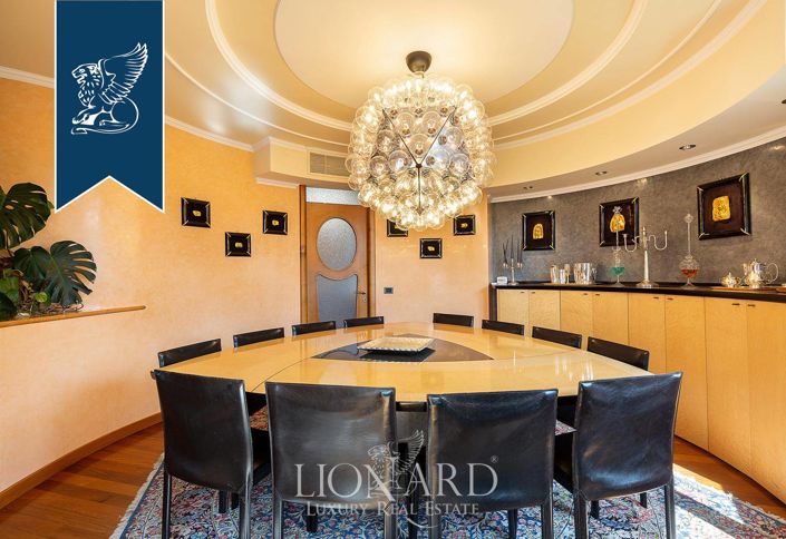 Image No.35-5 Bed Villa for sale