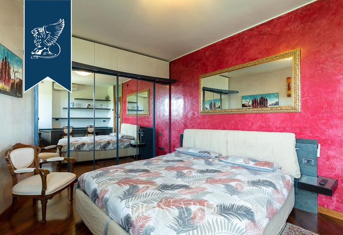 Image No.43-5 Bed Villa for sale