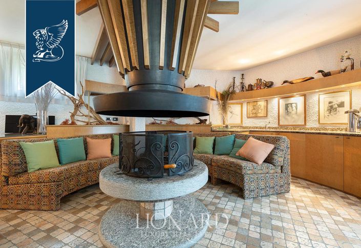 Image No.49-5 Bed Villa for sale