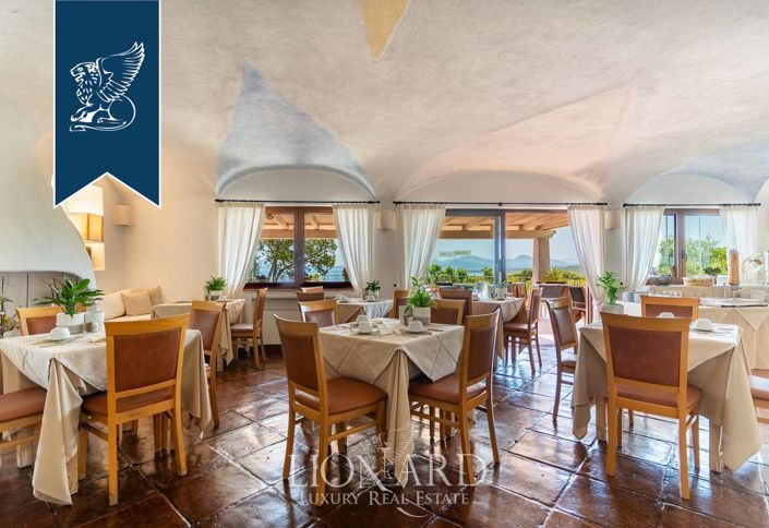 Image No.14-33 Bed Hotel for sale