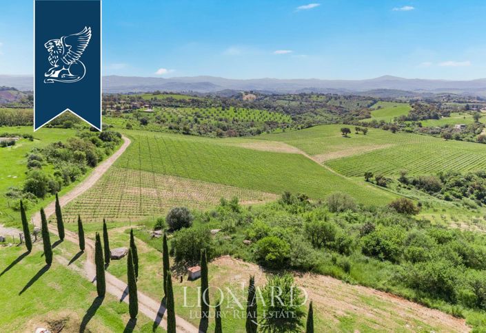 Image No.4-5 Bed Farmhouse for sale