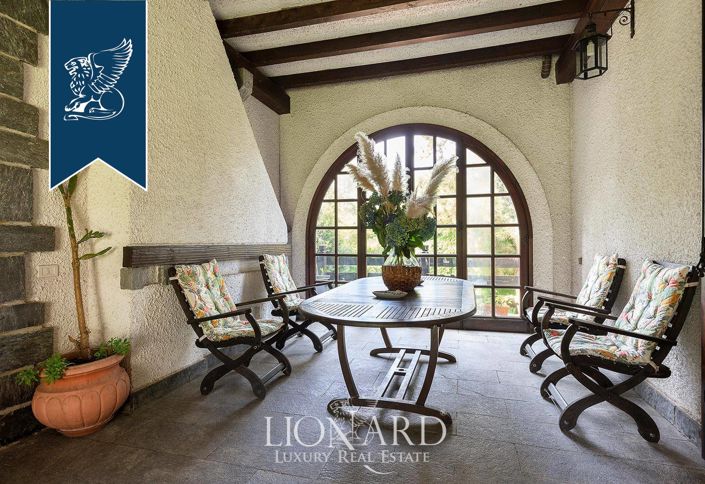 Image No.21-8 Bed Villa for sale