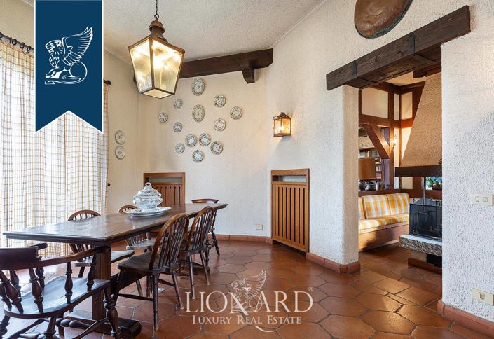 Image No.23-8 Bed Villa for sale