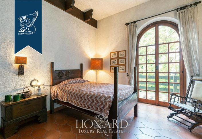 Image No.29-8 Bed Villa for sale