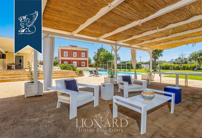 Image No.9-7 Bed Villa for sale