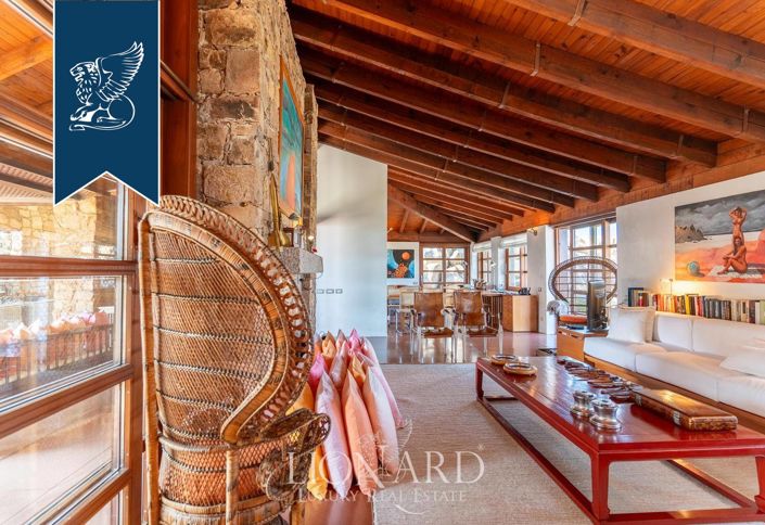 Image No.26-3 Bed Villa for sale