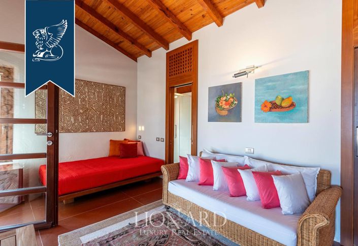 Image No.35-3 Bed Villa for sale