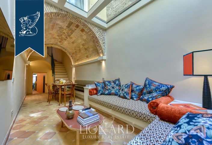 Image No.1-3 Bed Property for sale