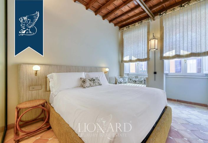 Image No.15-3 Bed Property for sale