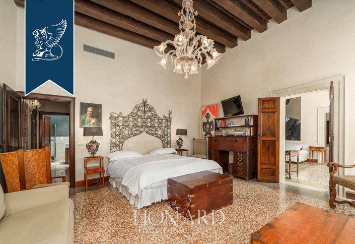 Image No.14-4 Bed Apartment for sale