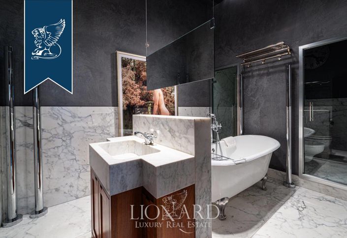 Image No.18-4 Bed Apartment for sale