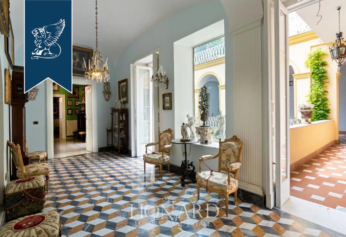 Image No.6-15 Bed Property for sale