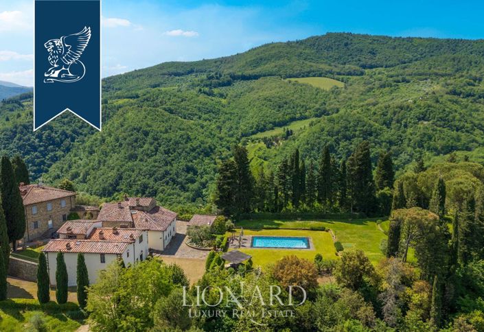 Image No.4-15 Bed Country House for sale