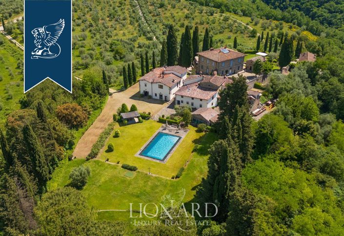 Image No.5-15 Bed Country House for sale