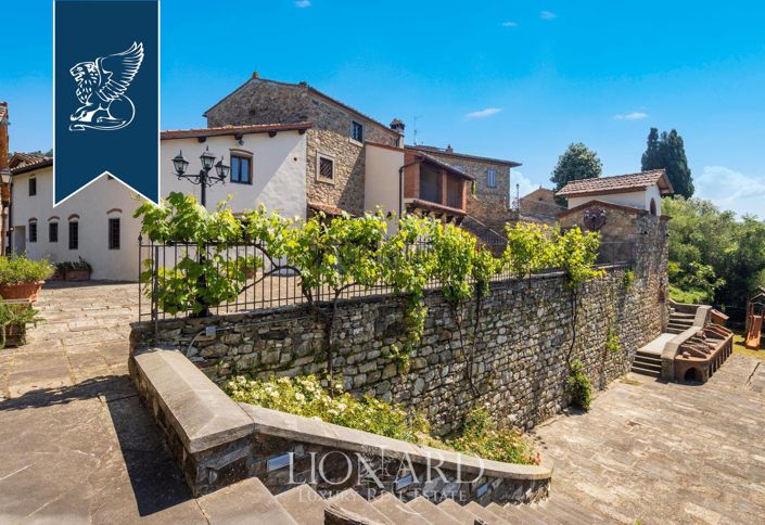 Image No.7-15 Bed Country House for sale