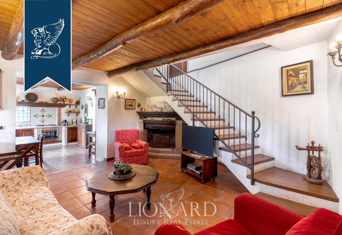 Image No.13-6 Bed Villa for sale