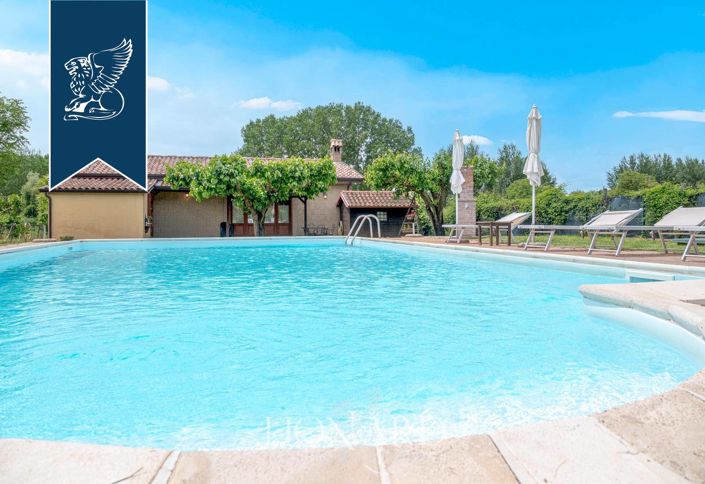 Image No.5-6 Bed Villa for sale