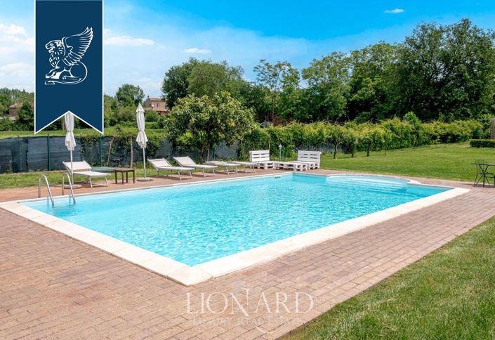 Image No.6-6 Bed Villa for sale