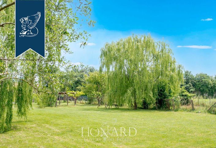 Image No.9-6 Bed Villa for sale