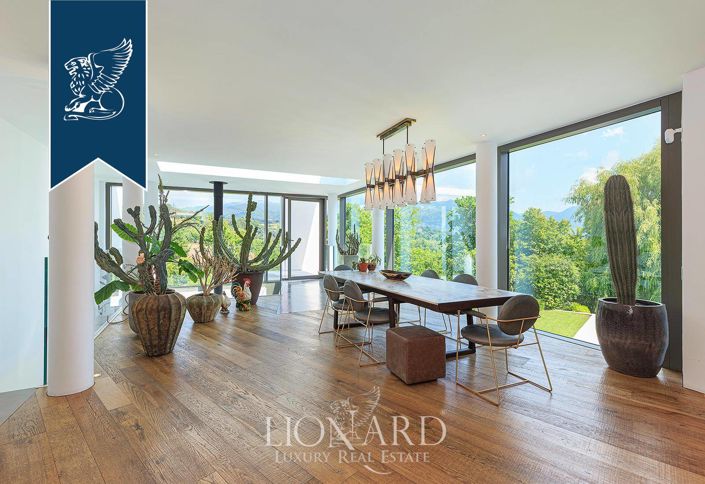 Image No.19-6 Bed Villa for sale