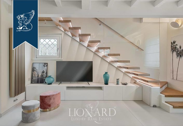 Image No.6-3 Bed Villa for sale