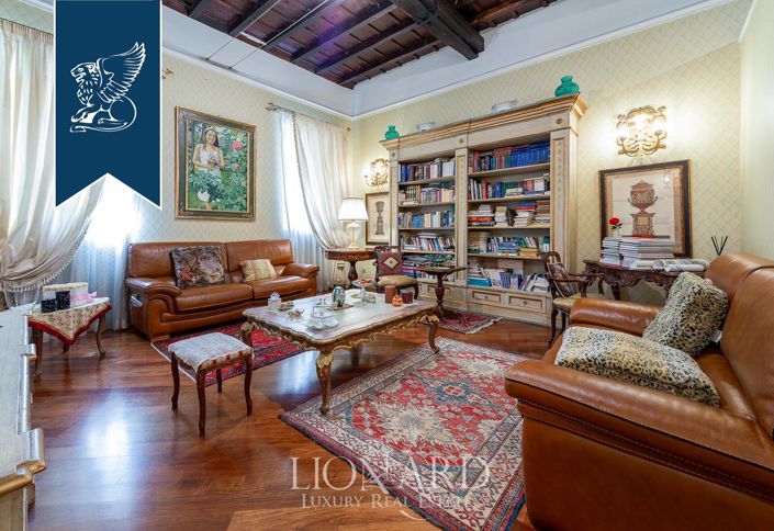 Image No.1-5 Bed Apartment for sale