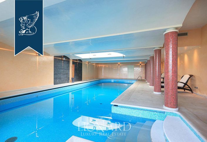 Image No.11-5 Bed Villa for sale