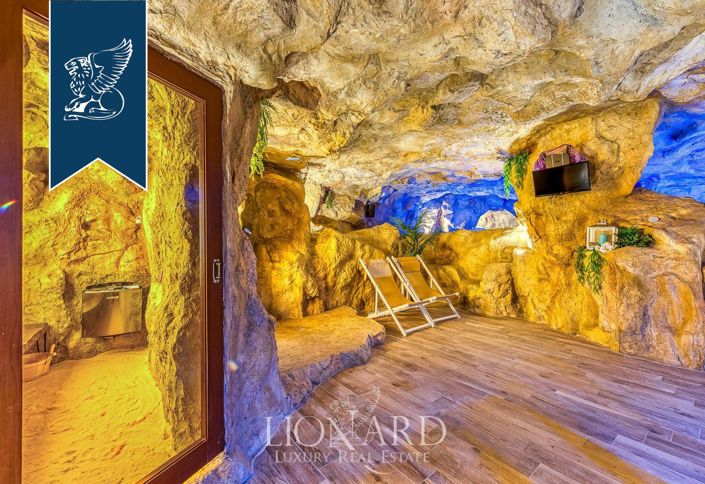 Image No.19-4 Bed Villa for sale