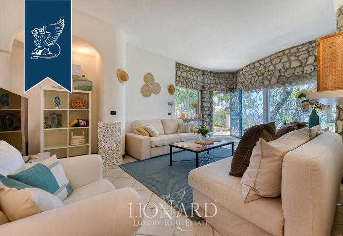 Image No.19-4 Bed Villa for sale