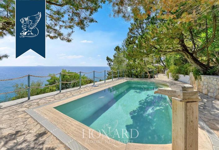 Image No.2-4 Bed Villa for sale