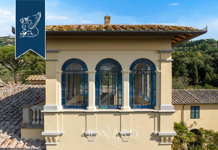 Image No.5-10 Bed Villa for sale