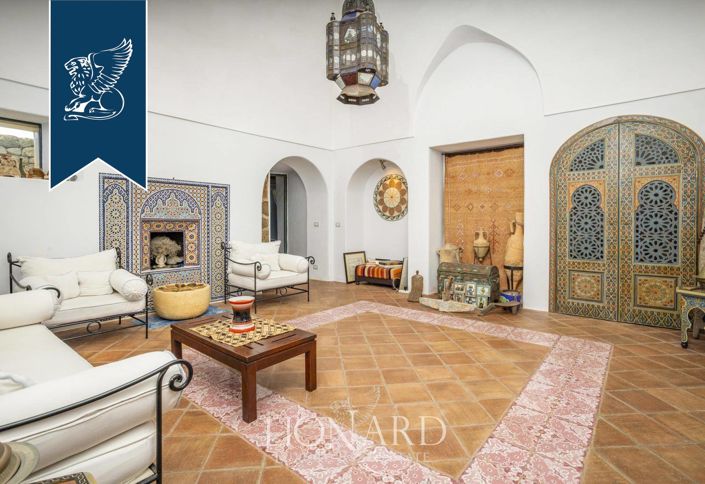 Image No.19-5 Bed Villa for sale