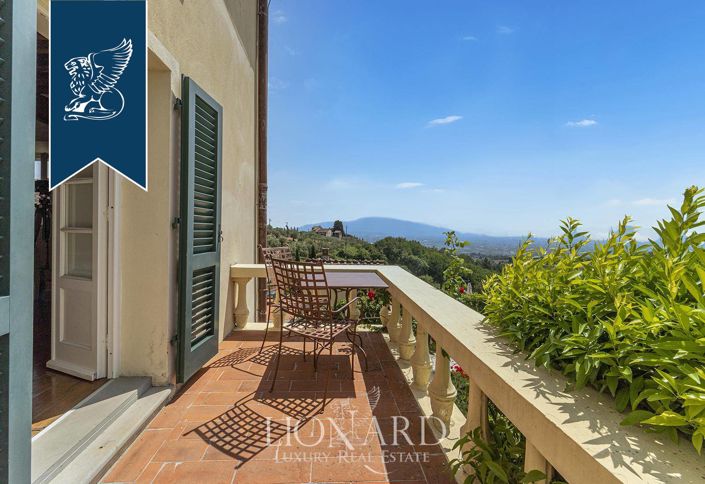 Image No.16-11 Bed Hotel for sale