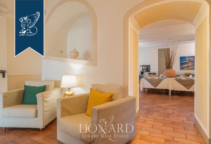 Image No.20-24 Bed Hotel for sale